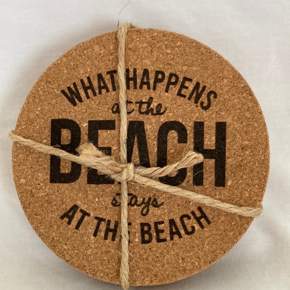 Swoozies Cork Coaster set of 4 “What Happens at The Beach Stays at The Beach NEW - Picture 2 of 13